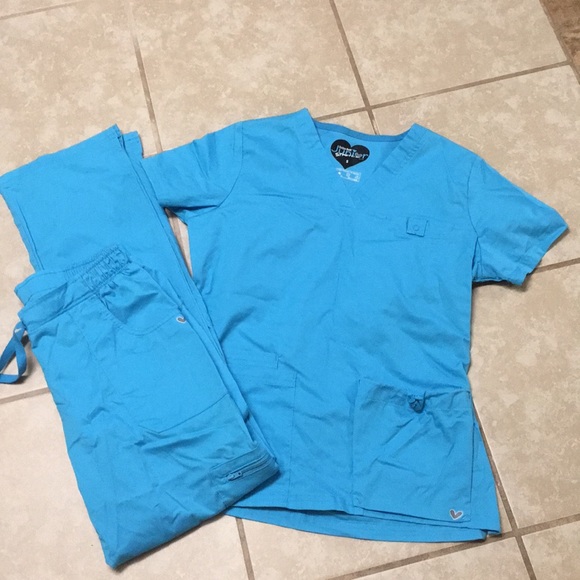Scrub Set Small💙 - Picture 1 of 5